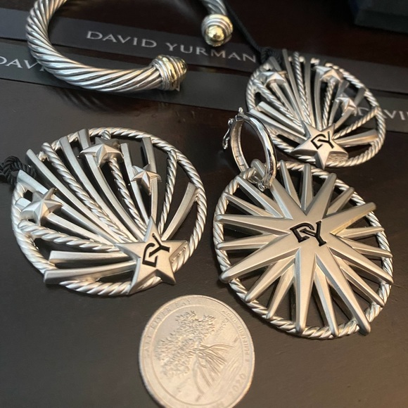 David Yurman 2021 Angelika Ornament - Picture 6 of 8